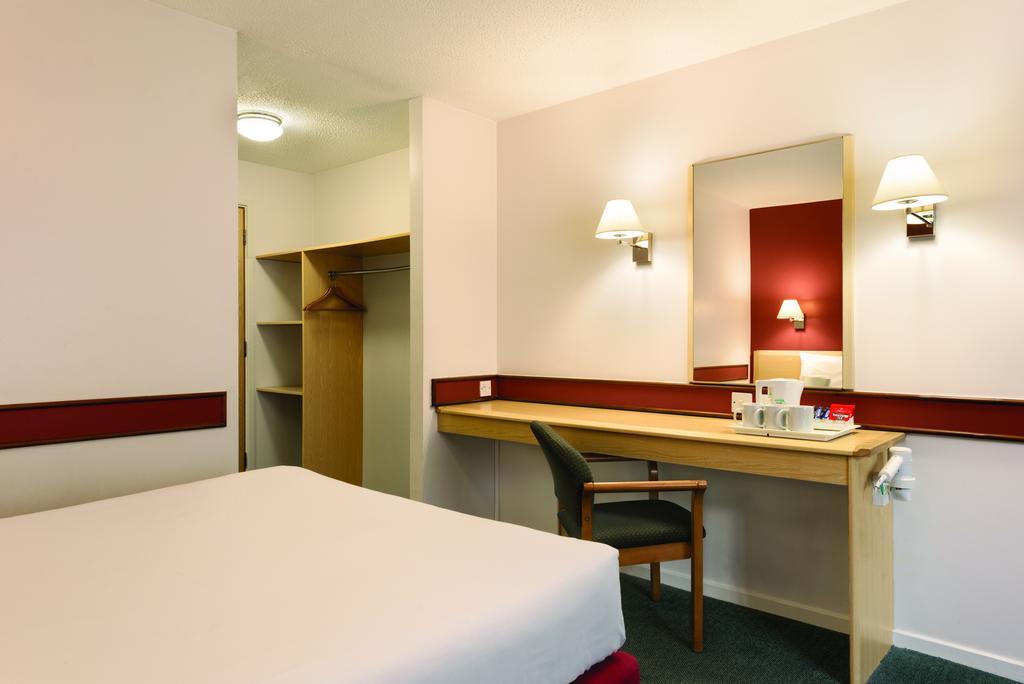 Days Inn Hotel Bradford - Leeds Brighouse Cameră foto