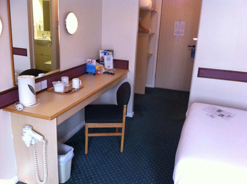 Days Inn Hotel Bradford - Leeds Brighouse Cameră foto